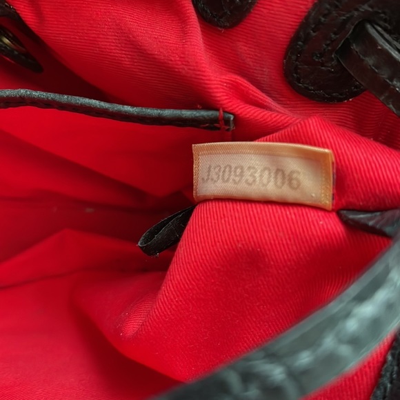 Dooney & Bourke Chiara black leather tote - Picture 6 of 8